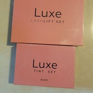 Luxe Lash Lift And Lash Tint Set in Black